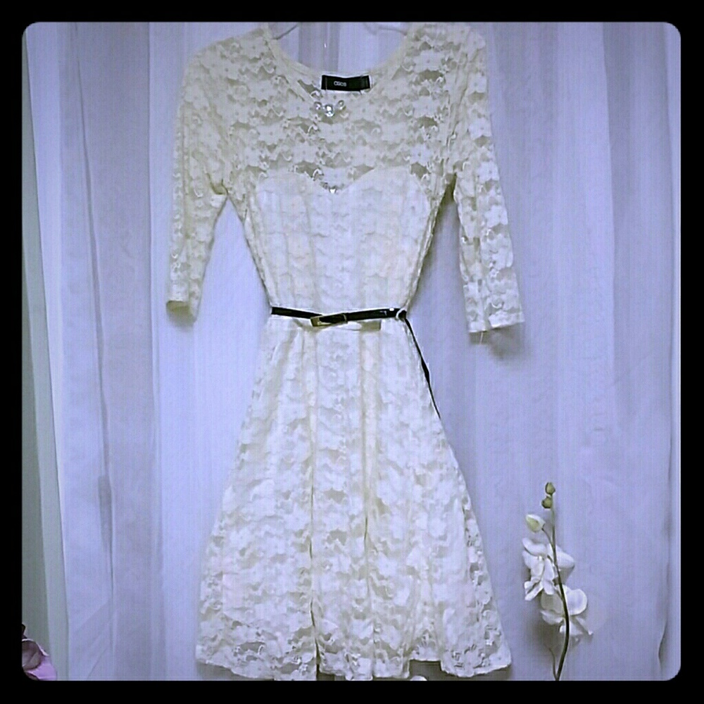 Beautiful lace sweartheart dress